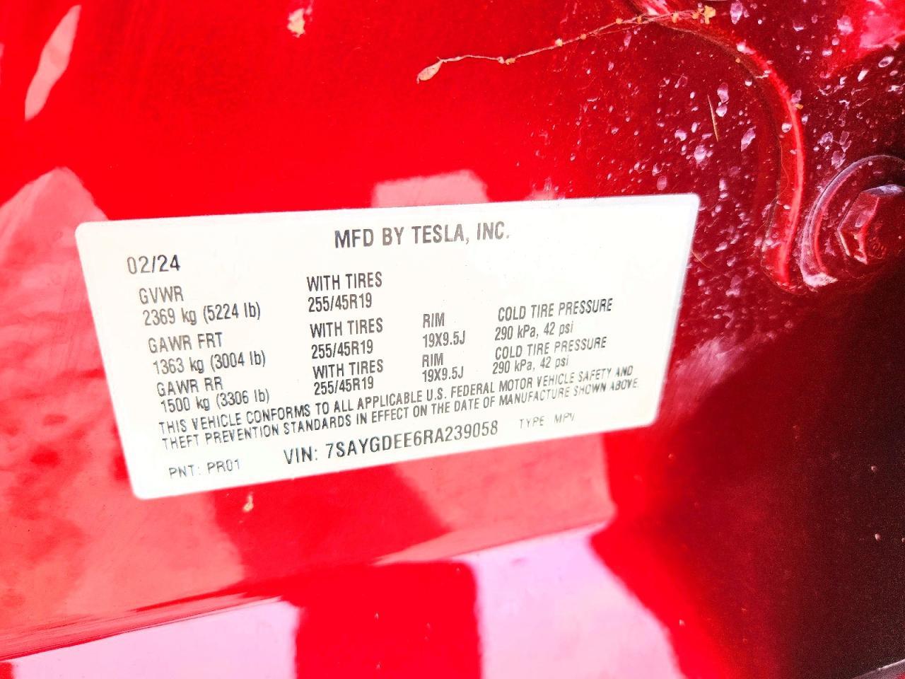 2024 Tesla Model Y - zdjęcie 12