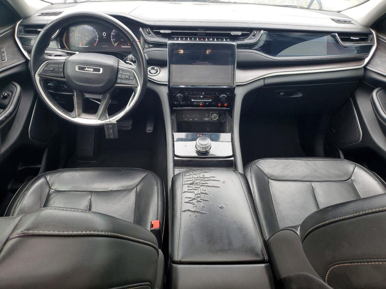 2022 Jeep Grand Cherokee Limited - zdjęcie 8