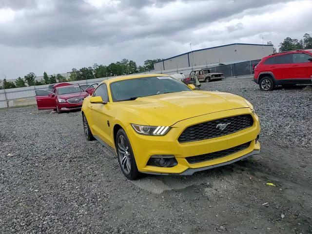 2017 Ford Mustang - zdjęcie 13