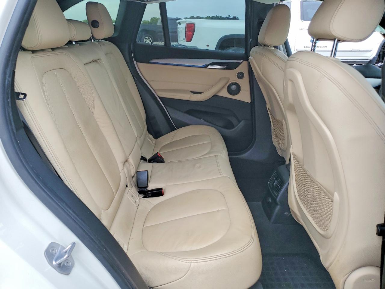 2017 BMW X1 Sdrive28I - zdjęcie 11
