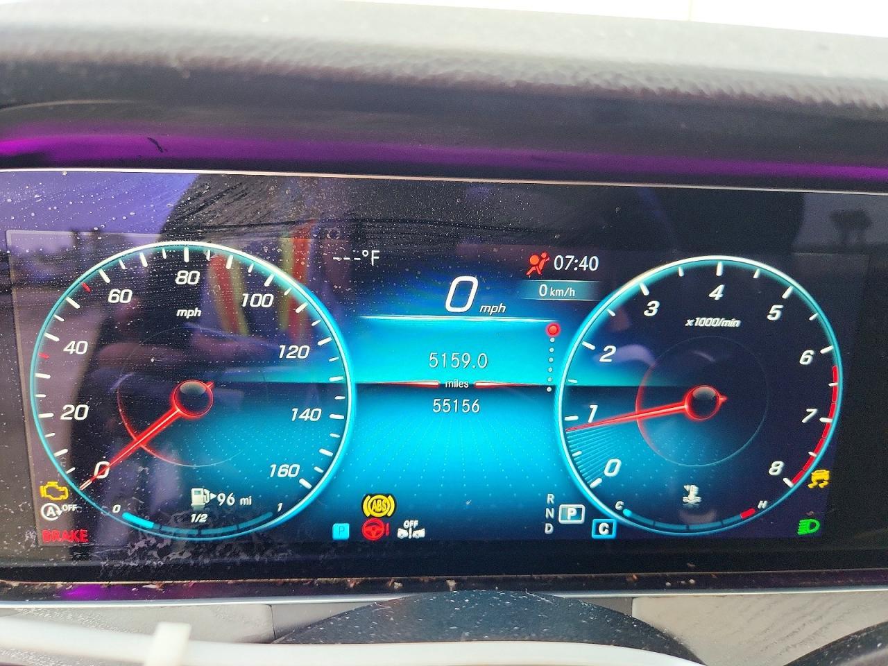 2021 Mercedes-Benz E 350 4Matic - zdjęcie 9