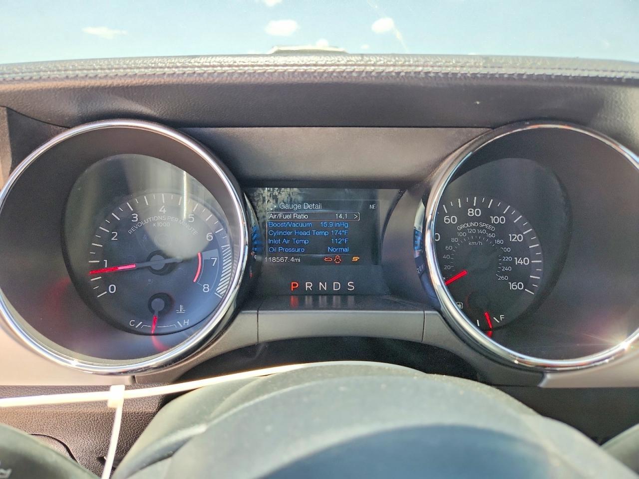 2015 Ford Mustang - zdjęcie 9