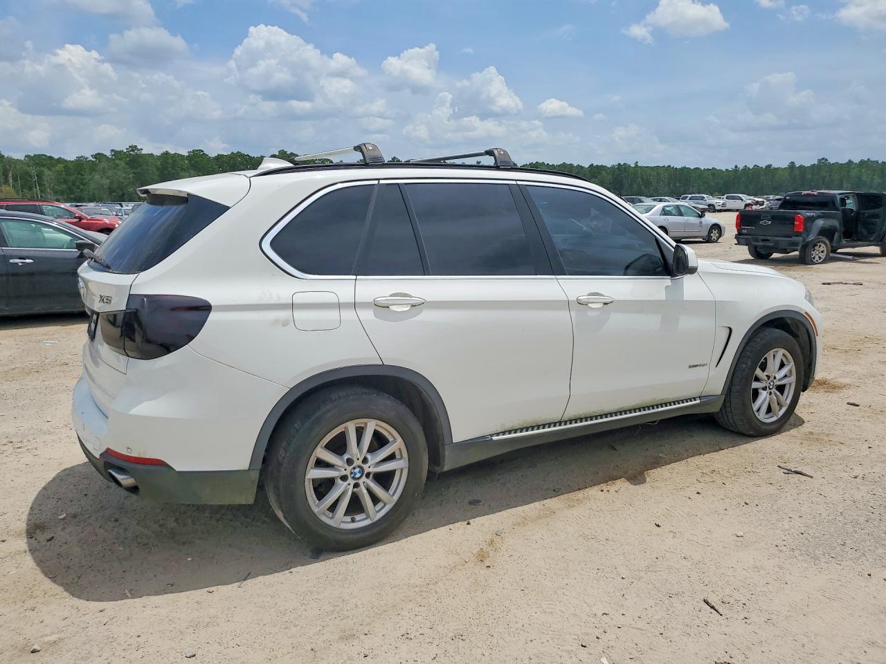 2015 BMW X5 xDrive35I - zdjęcie 3