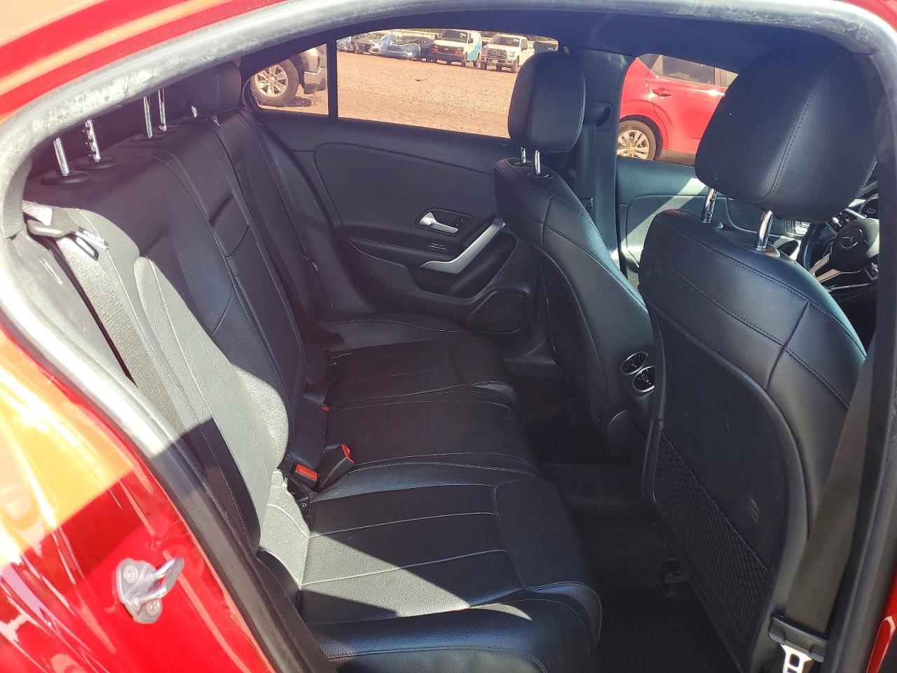 2019 Mercedes-Benz A 220 4Matic - zdjęcie 10