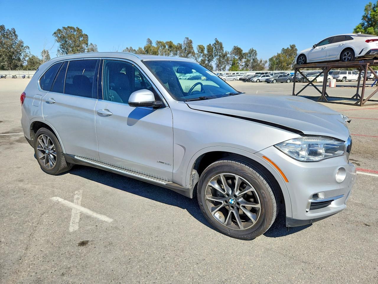 2017 BMW X5 xDrive35I - zdjęcie 4