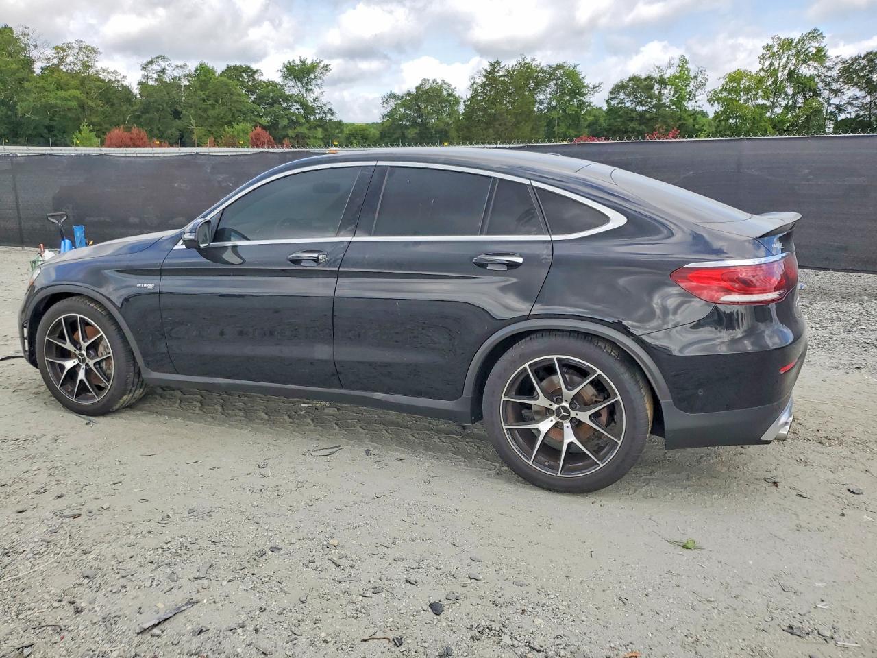2021 Mercedes-Benz Glc Coupe 43 4Matic Amg - zdjęcie 2