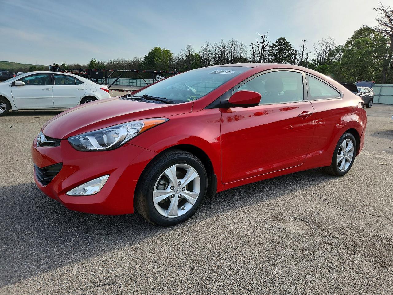 2013 Hyundai Elantra Coupe Gs - zdjęcie główne