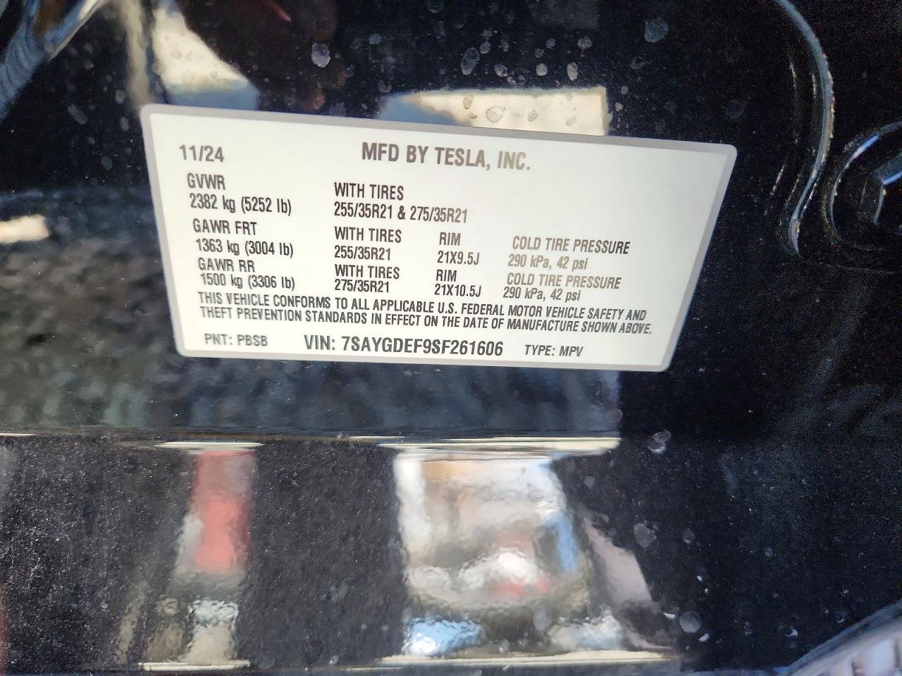 2025 Tesla Model Y - zdjęcie 14