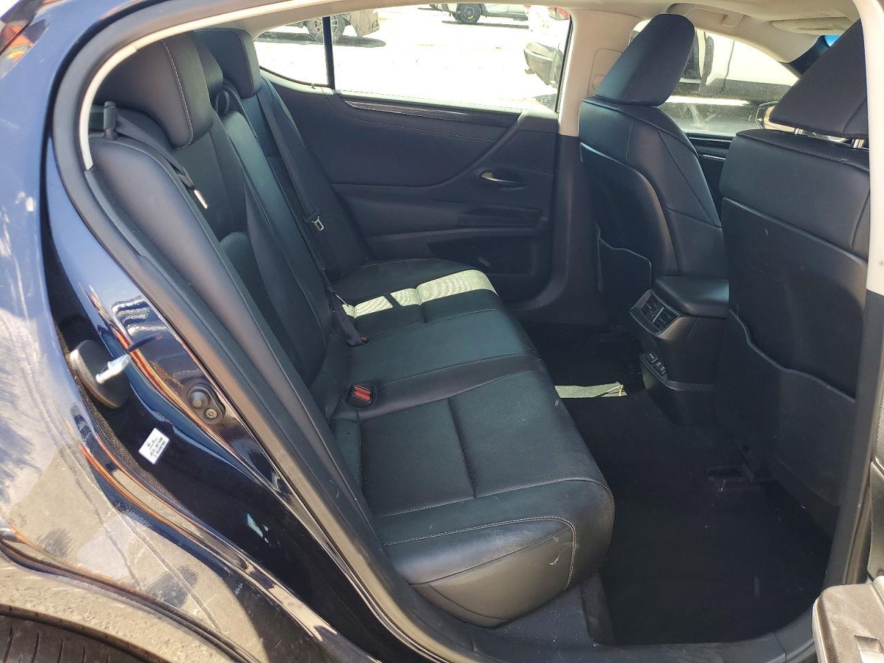 2019 Lexus Es 350 - zdjęcie 10