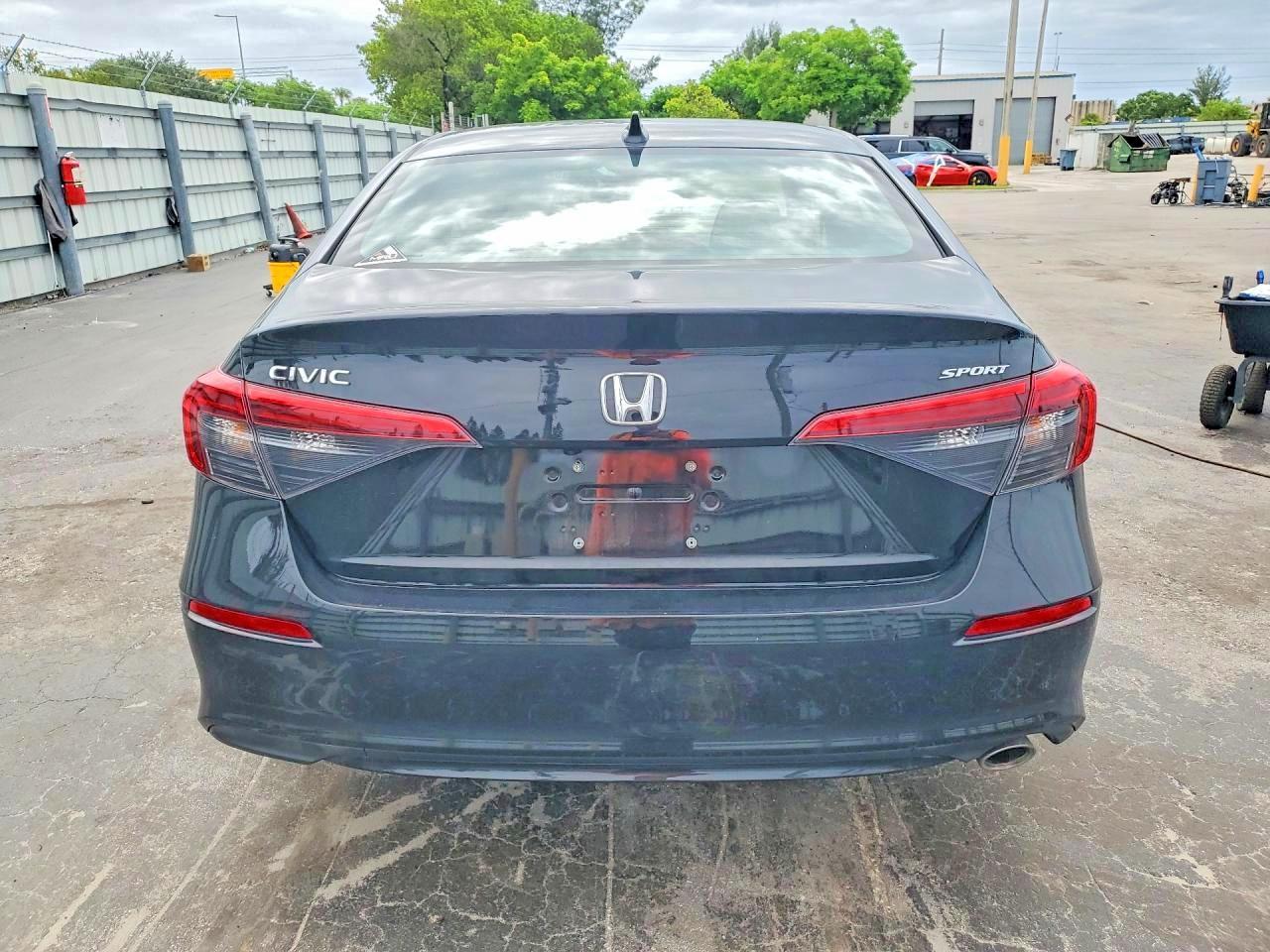 2024 Honda Civic Sport - zdjęcie 6