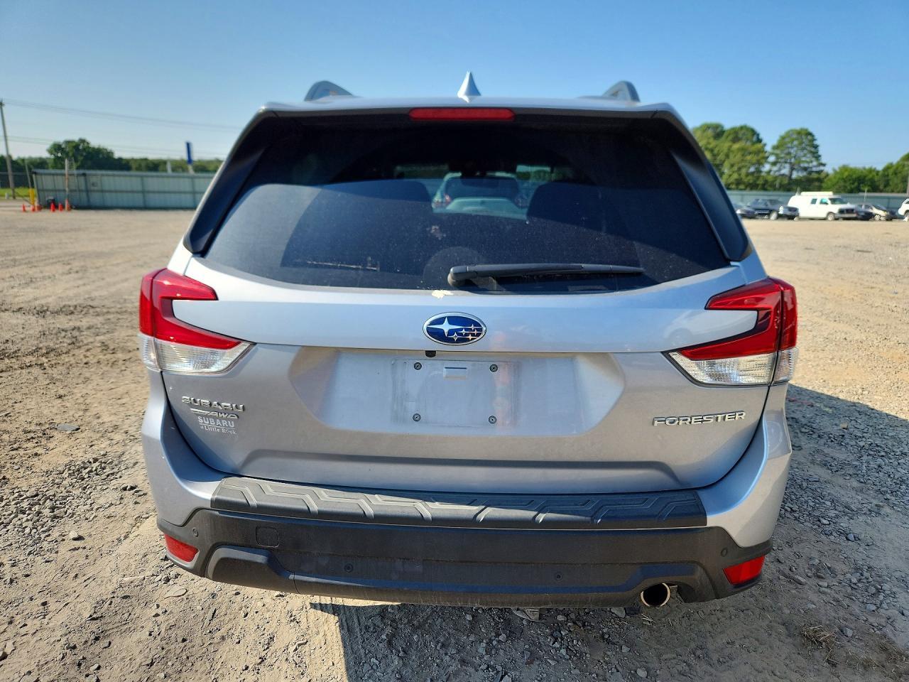 2020 Subaru Forester Limited - zdjęcie 6