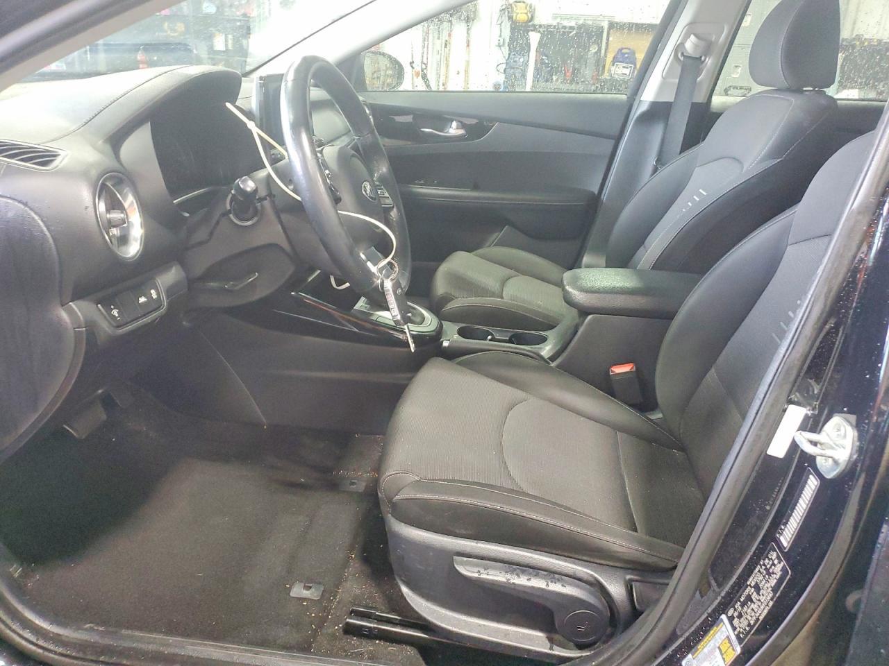 2019 Kia Forte S - zdjęcie 7
