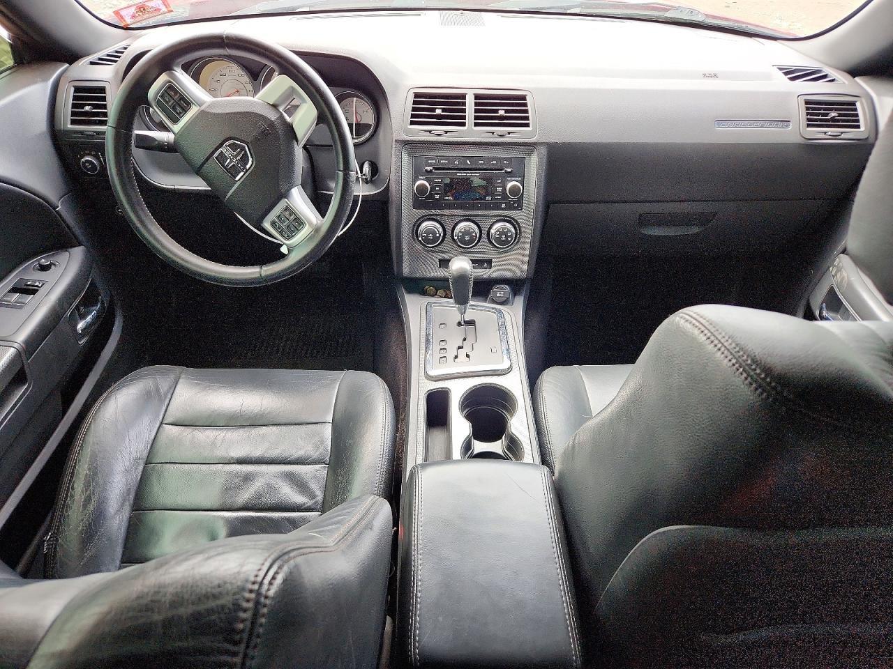 2013 Dodge Challenger R/T - zdjęcie 10