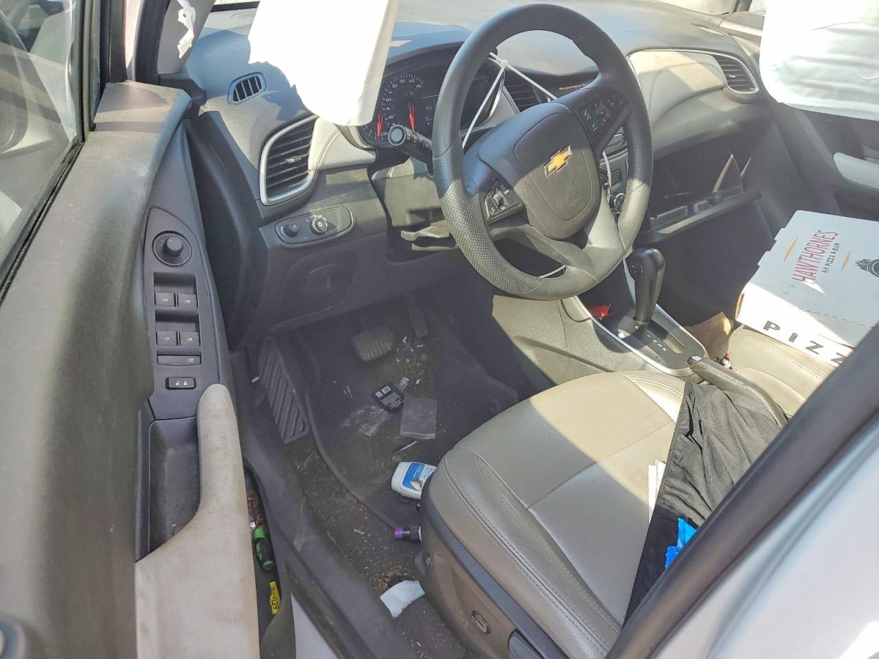 2020 Chevrolet Trax Ls - zdjęcie 8