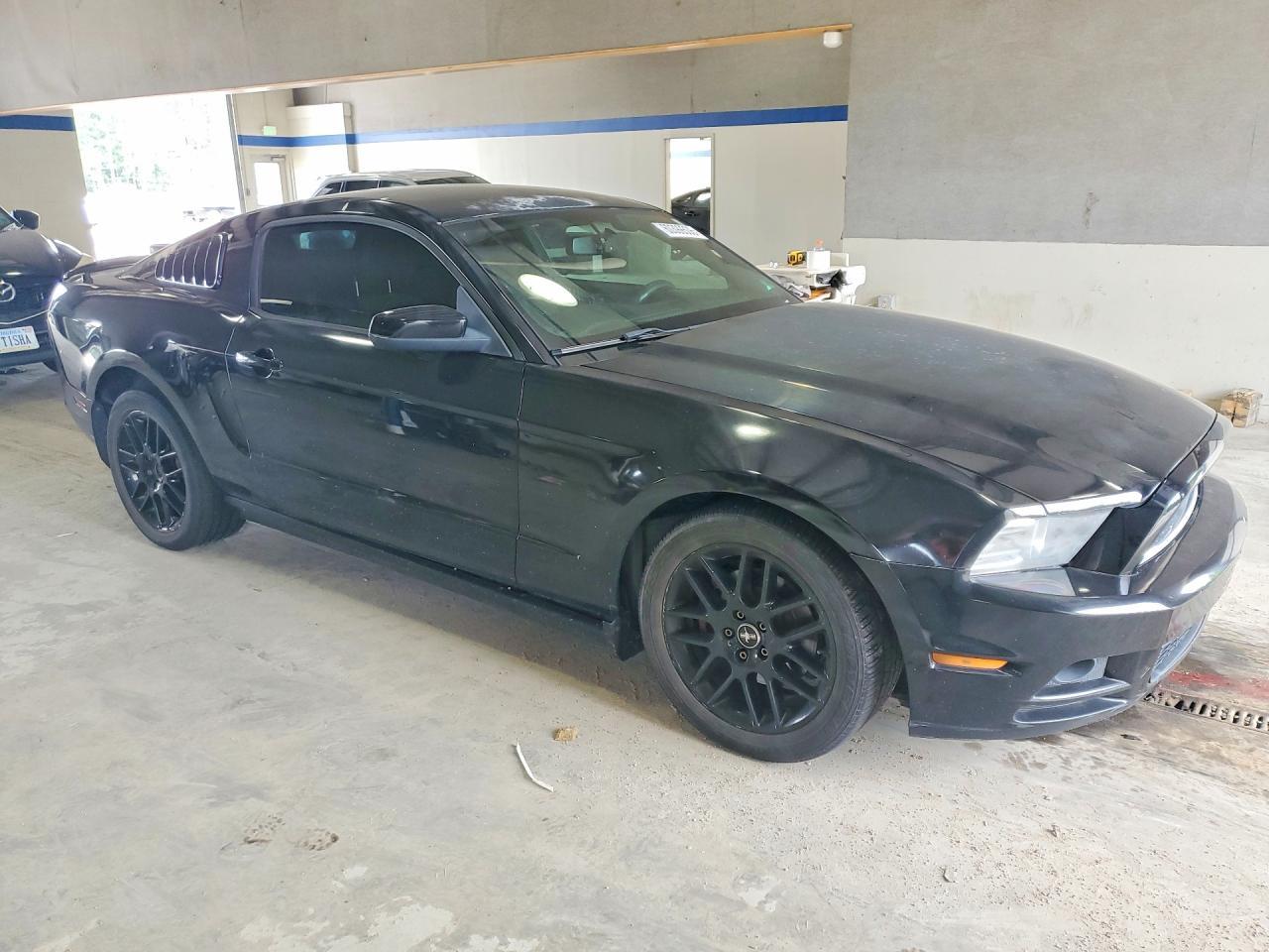 2014 Ford Mustang - zdjęcie 4