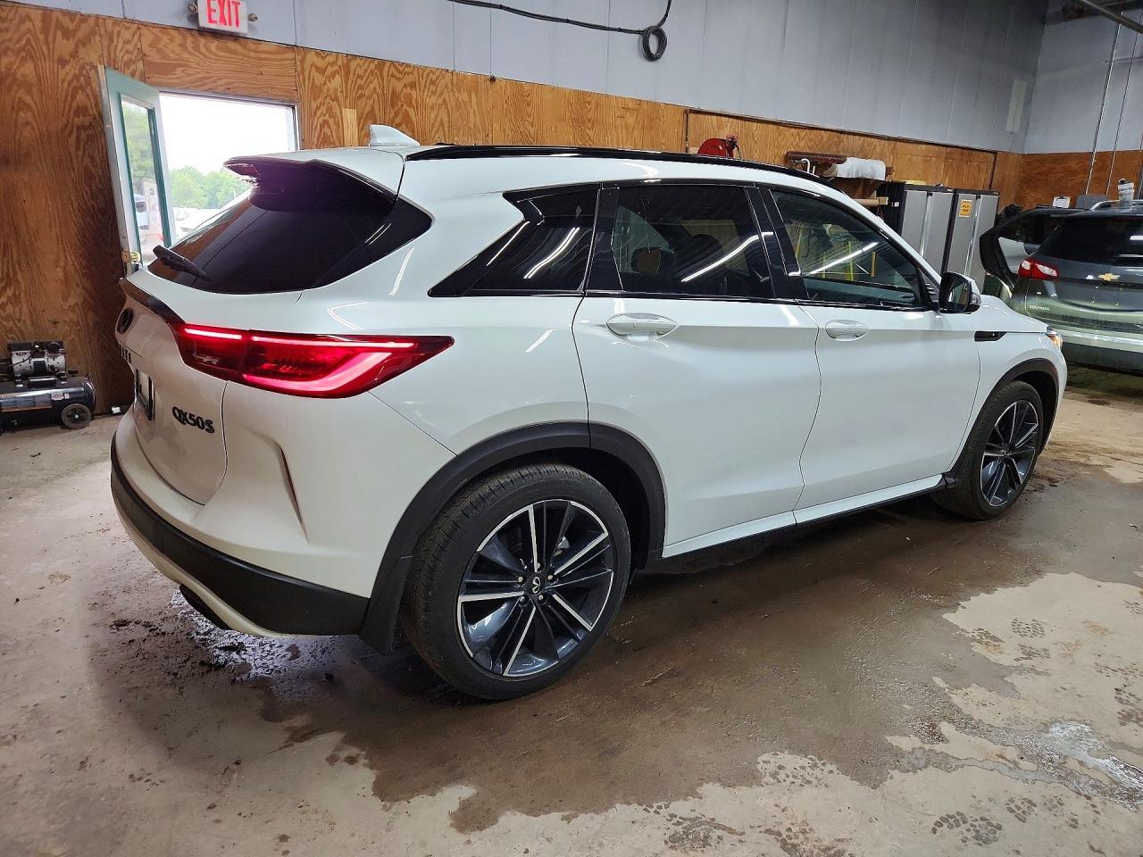 2025 Infiniti Qx50 Sport - zdjęcie 3