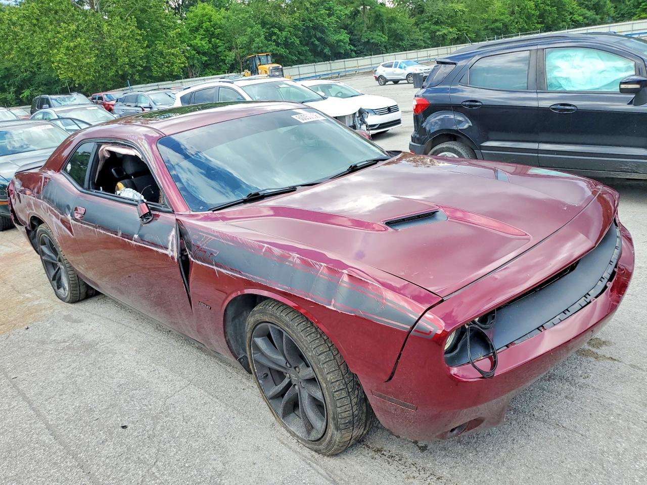 2017 Dodge Challenger R/T - zdjęcie 4
