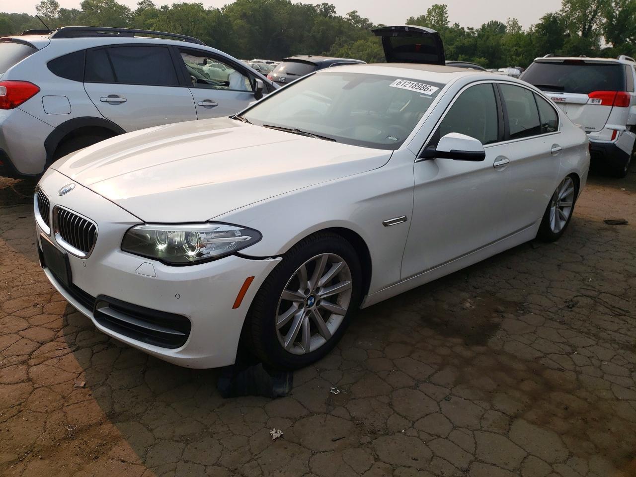 2014 BMW Seria 5 535i - zdjęcie główne