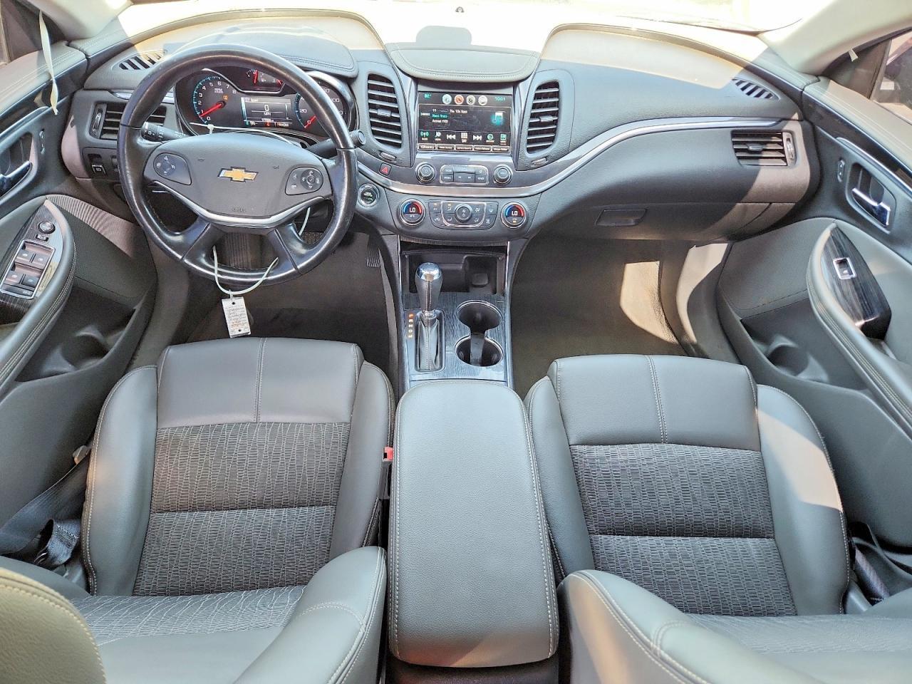 2018 Chevrolet Impala Lt - zdjęcie 8
