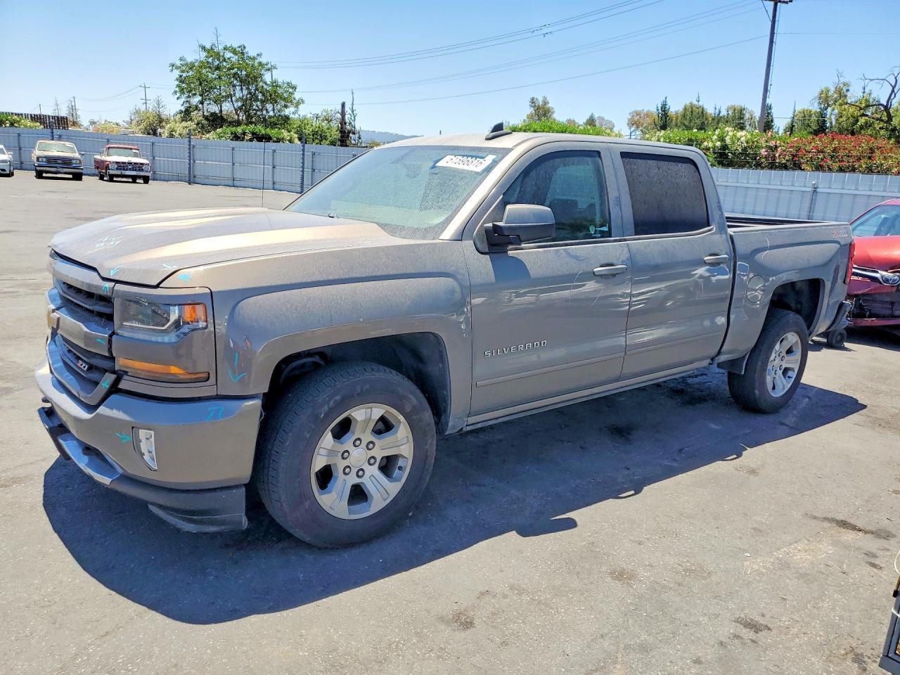 2017 Chevrolet Silverado K1500 Lt - zdjęcie główne