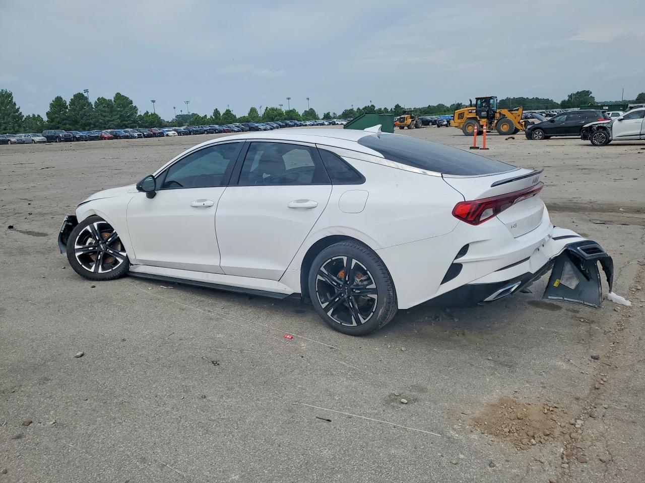 2023 Kia K5 Gt Line - zdjęcie 2