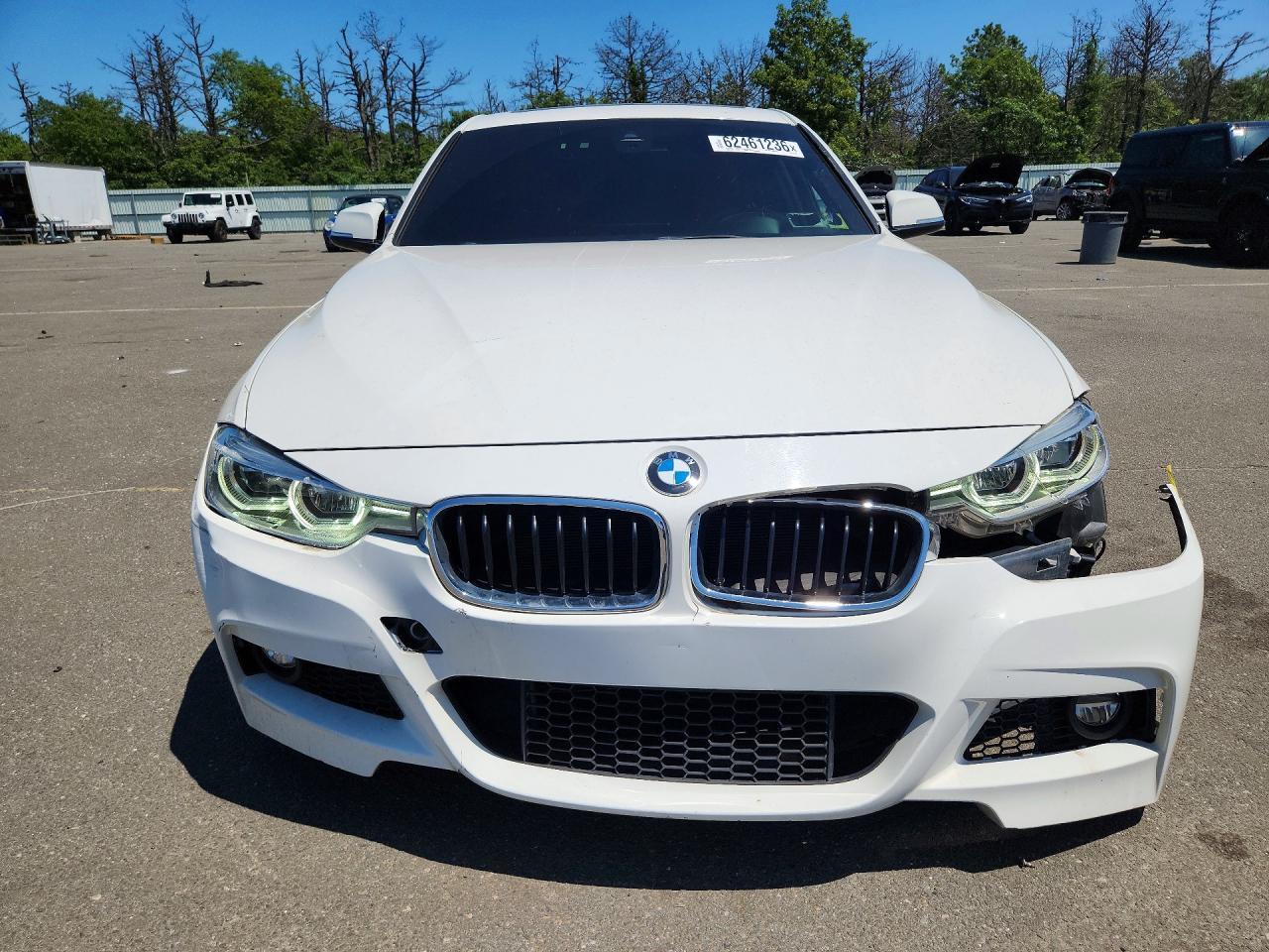 2018 BMW Seria 3 330i - zdjęcie 5