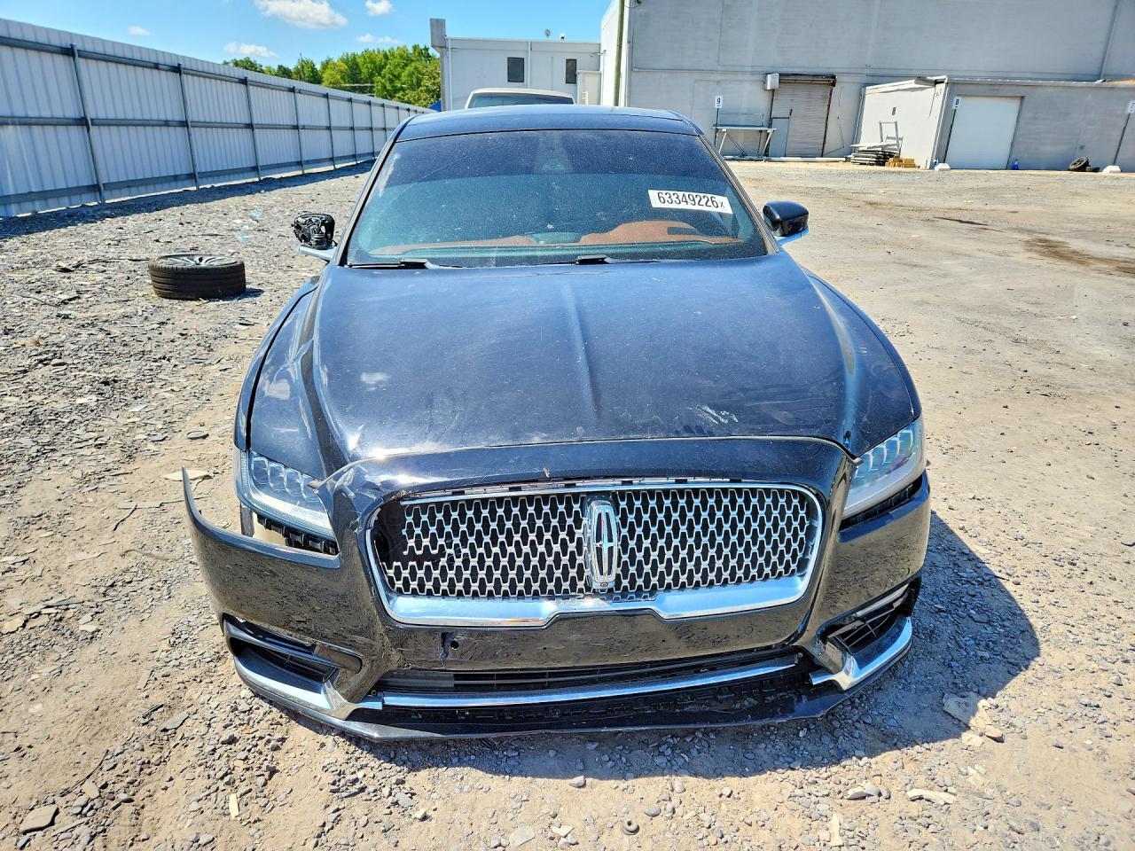 2017 Lincoln Continental Black Label - zdjęcie 5