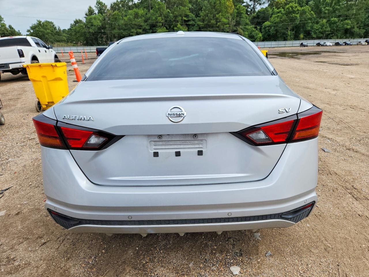 2022 Nissan Altima Sv - zdjęcie 6