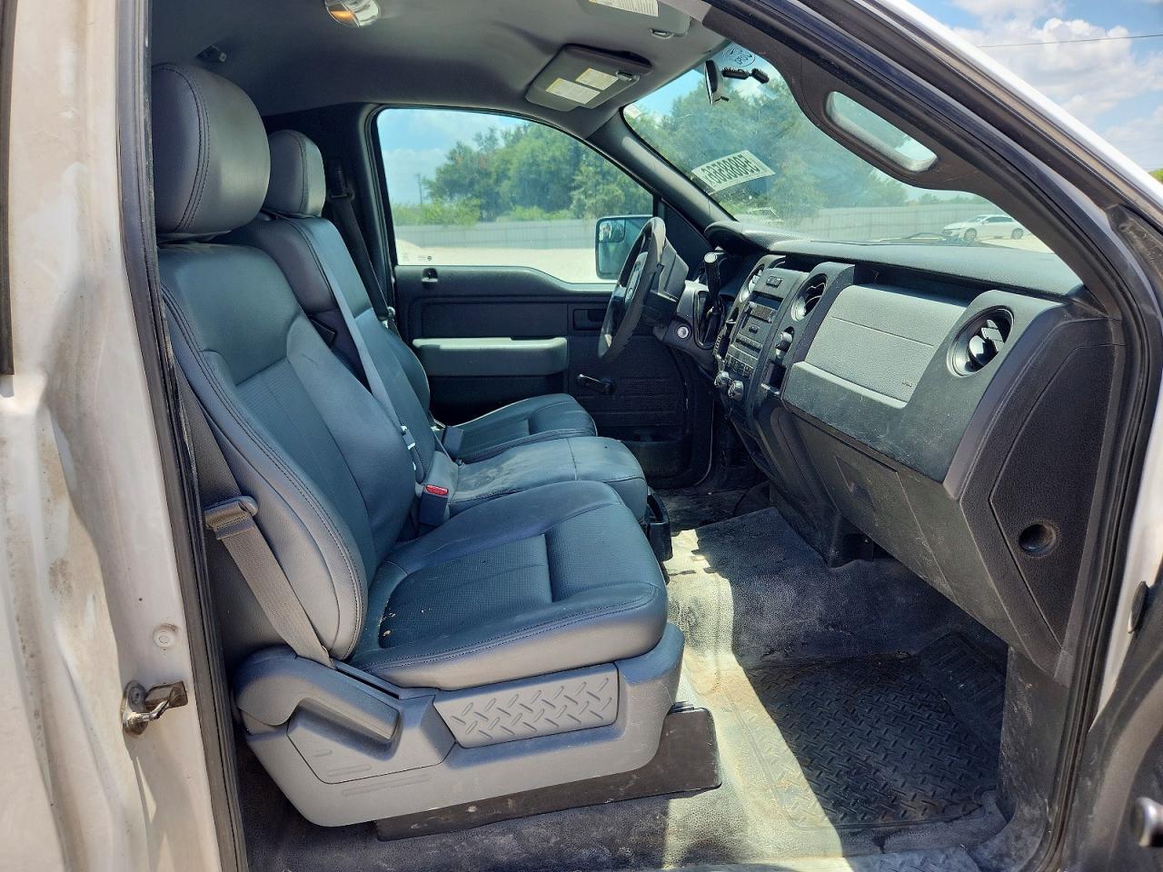 2014 Ford F150 - zdjęcie 10