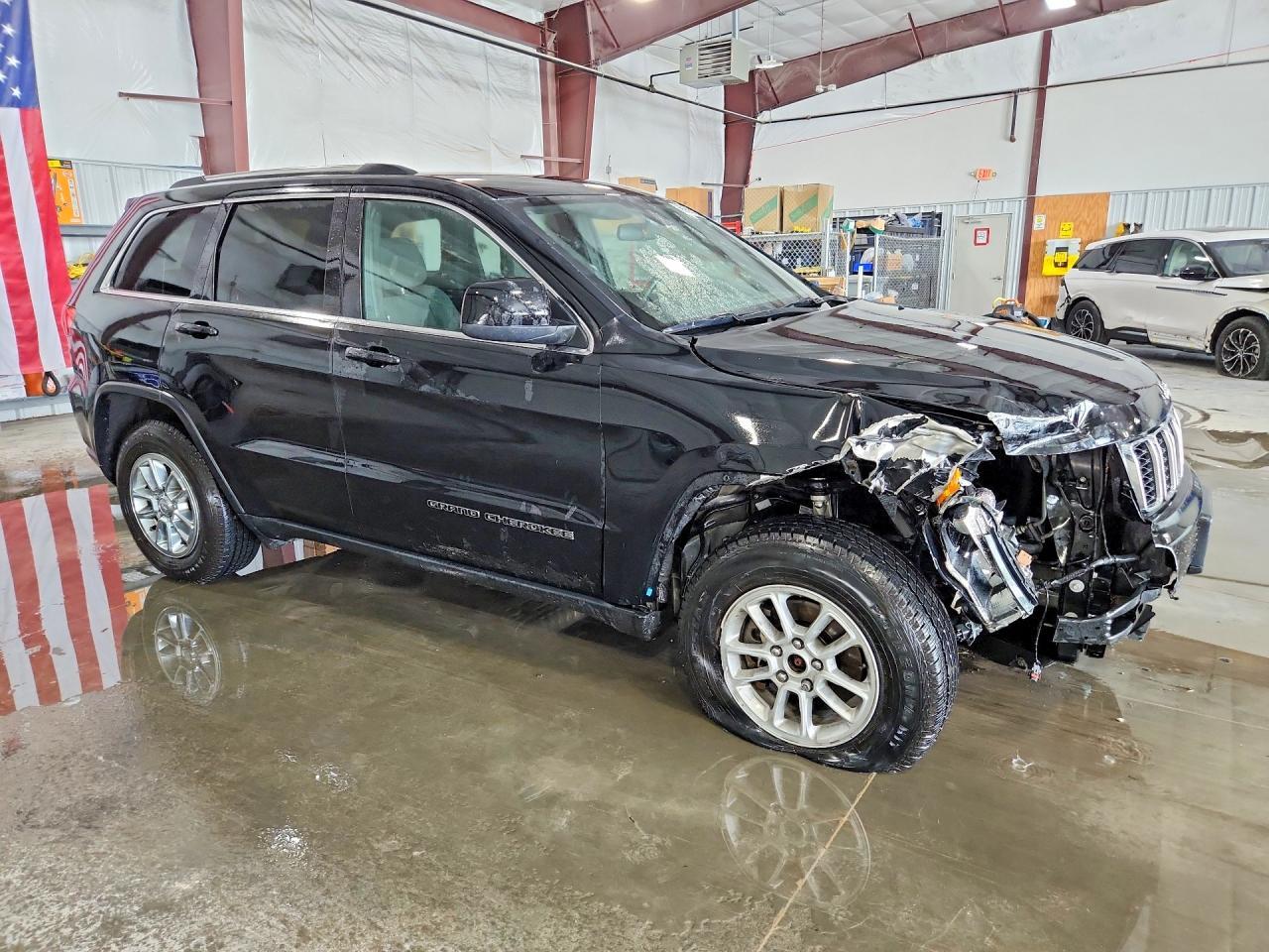 2018 Jeep Grand Cherokee Laredo - zdjęcie 4