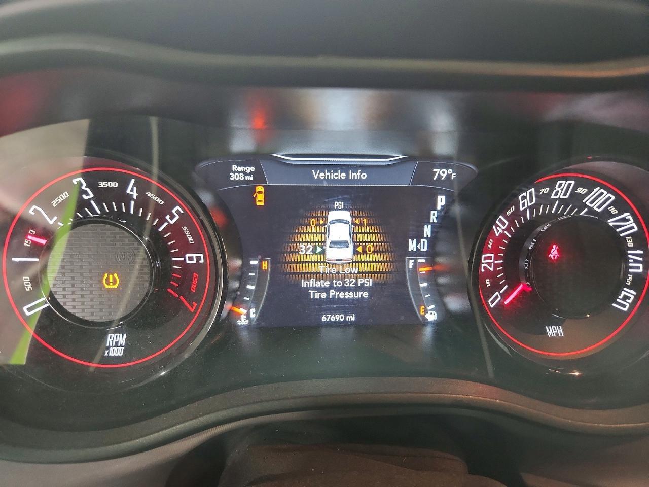 2023 Dodge Challenger Sxt - zdjęcie 9
