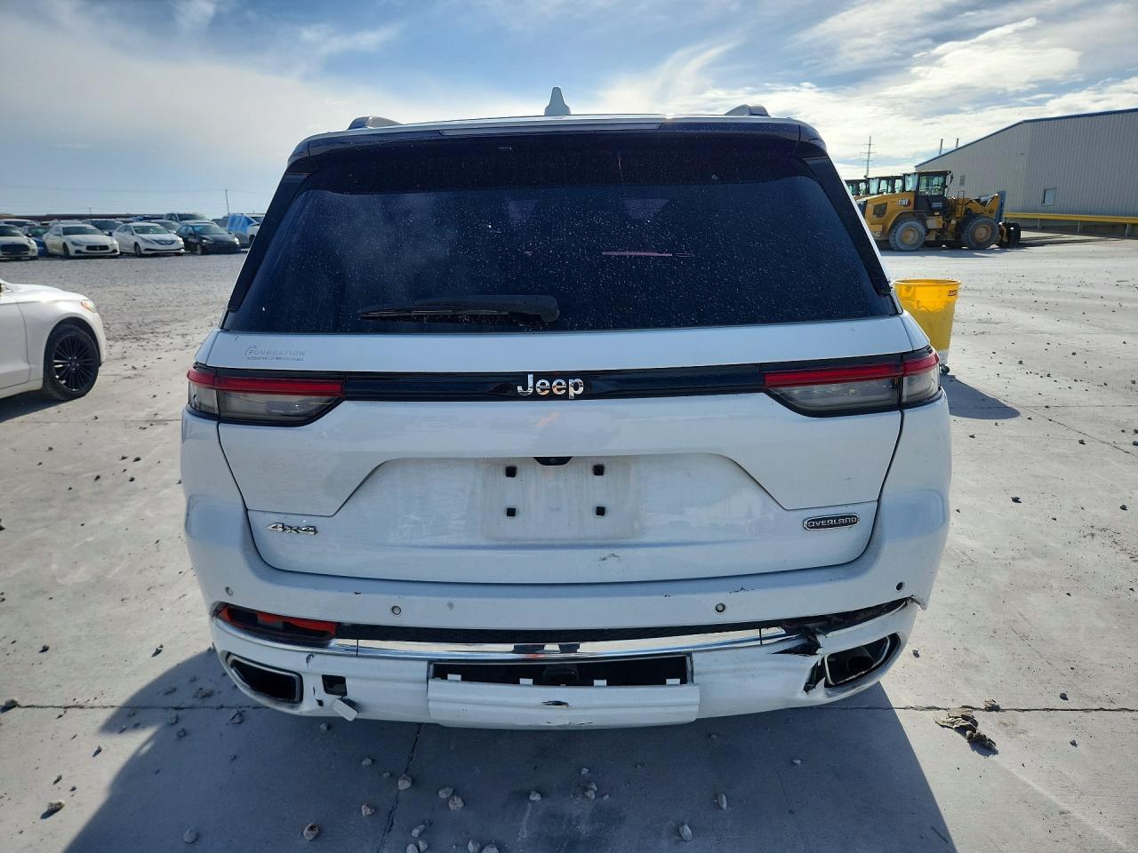 2023 Jeep Grand Cherokee Overland - zdjęcie 6