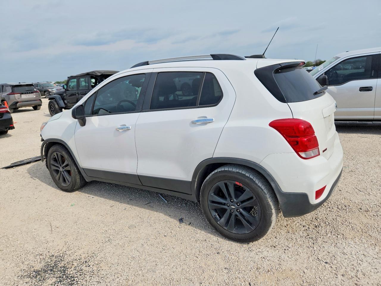 2018 Chevrolet Trax 1Lt - zdjęcie 2