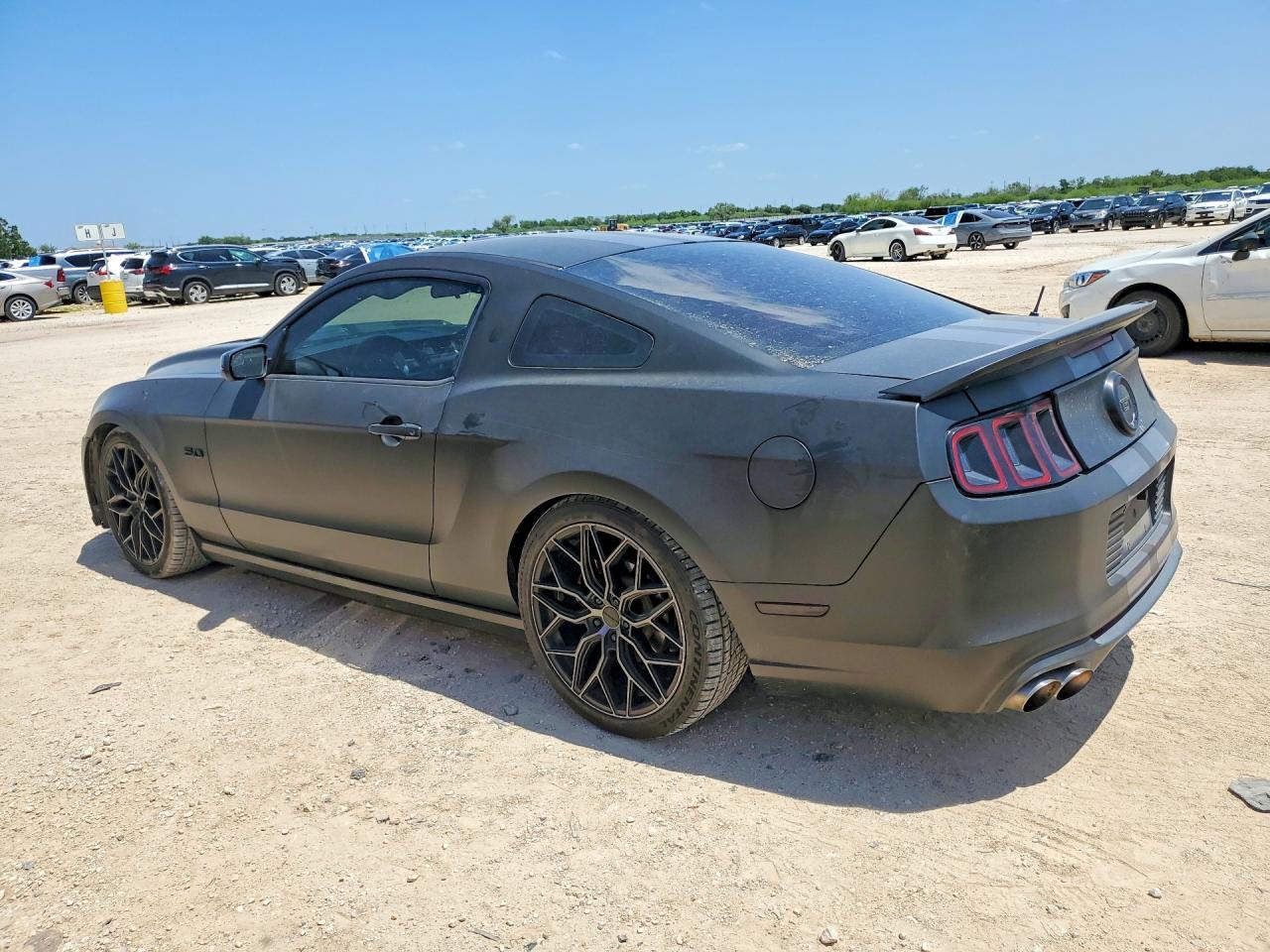 2013 Ford Mustang Gt - zdjęcie 2