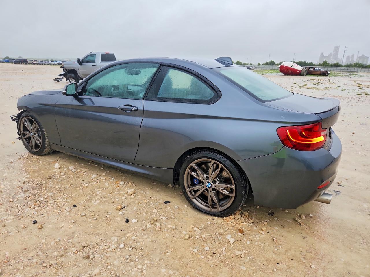 2015 BMW M235I - zdjęcie 2