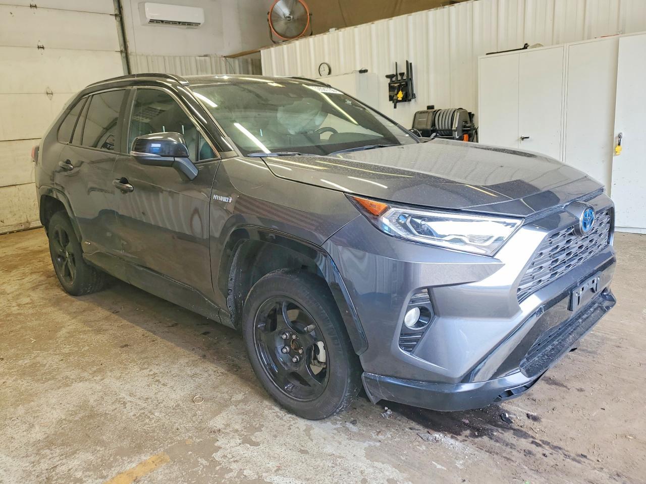 2020 Toyota Rav4 Xse - zdjęcie 4