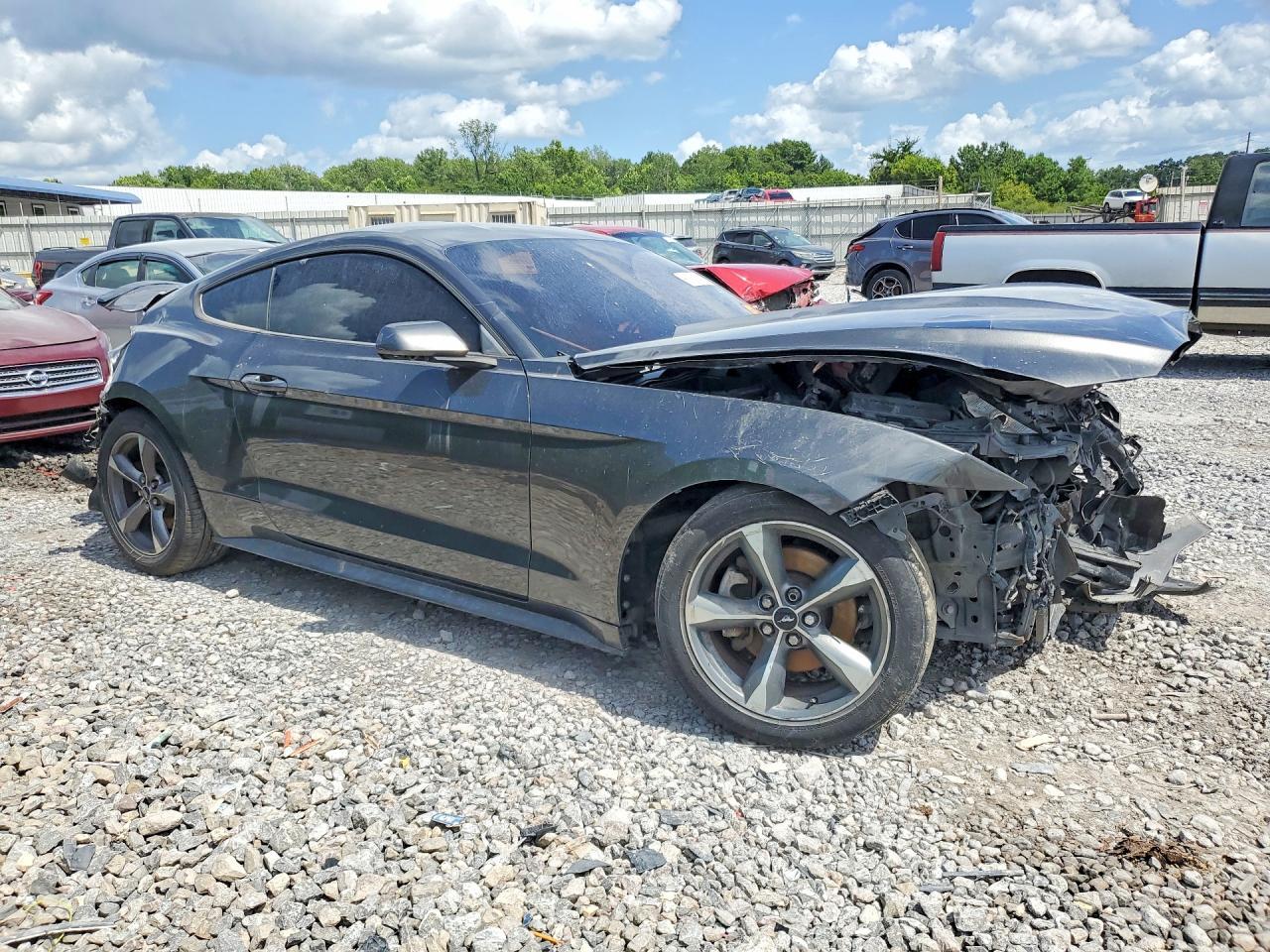 2016 Ford Mustang - zdjęcie 4