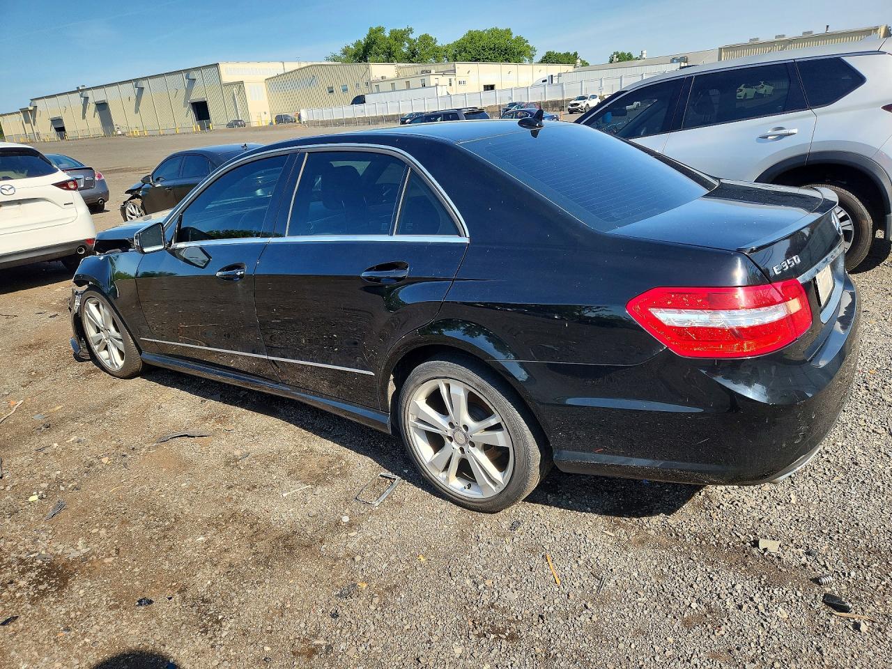 2013 Mercedes-Benz E 350 4Matic - zdjęcie 2