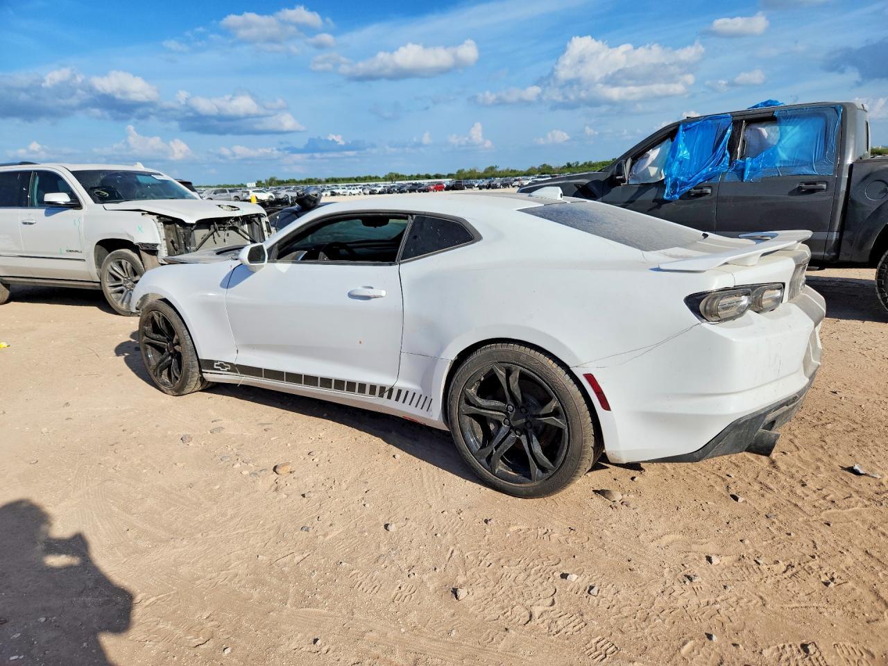 2020 Chevrolet Camaro Ss - zdjęcie 2