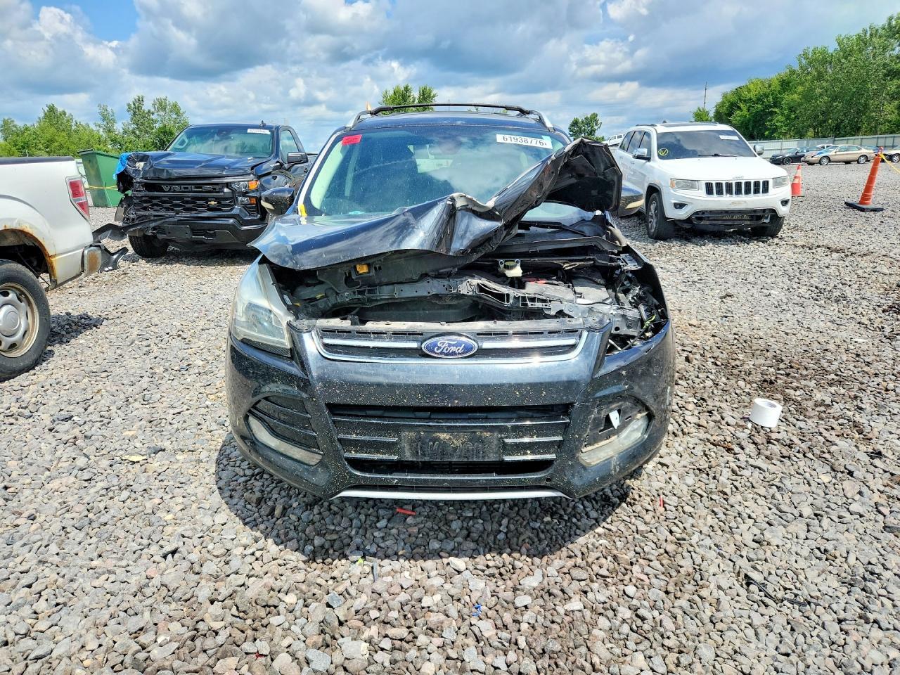 2014 Ford Escape Titanium - zdjęcie 5