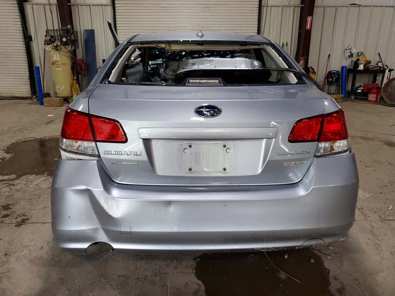 2014 Subaru Legacy 2.5I Premium - zdjęcie 6
