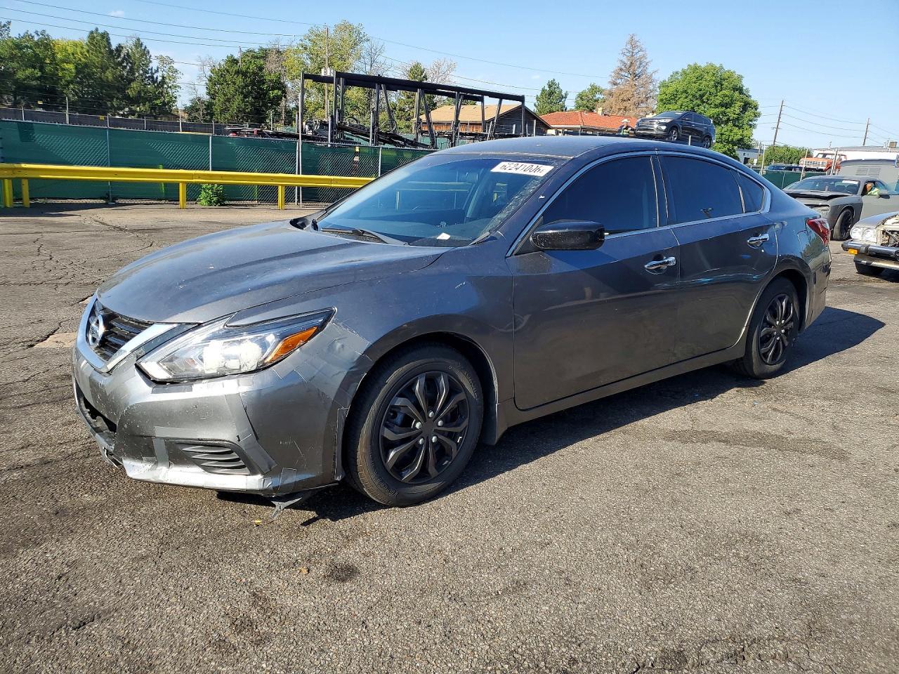 2018 Nissan Altima 2.5 S - zdjęcie główne