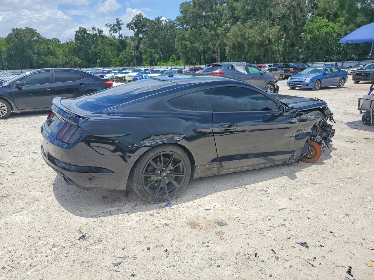 2017 Ford Mustang Gt - zdjęcie 3
