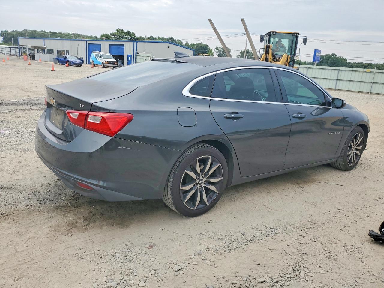 2017 Chevrolet Malibu Lt - zdjęcie 3