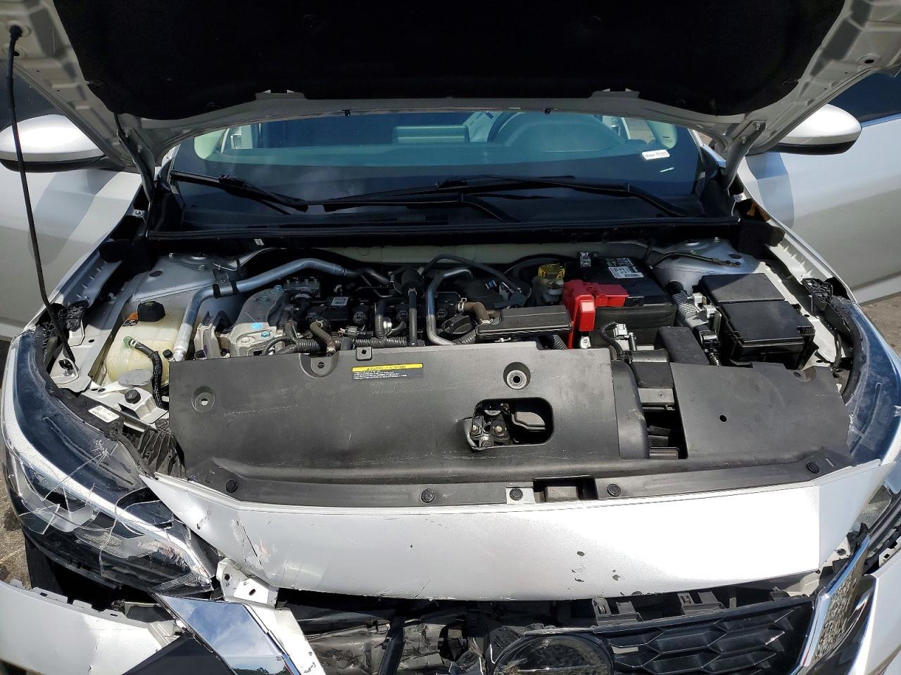 2023 Nissan Sentra S - zdjęcie 11