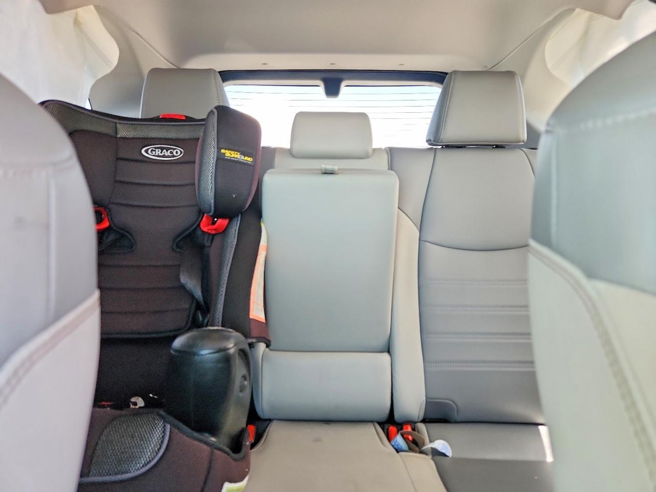 2020 Toyota Rav4 Xle Premium - zdjęcie 10