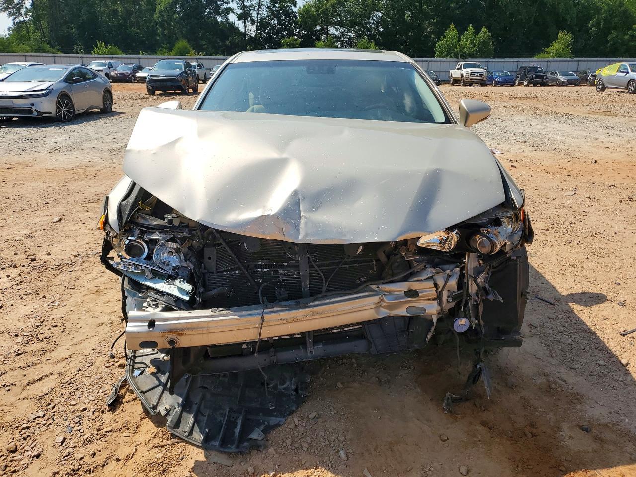 2015 Lexus Es 300H - zdjęcie 5