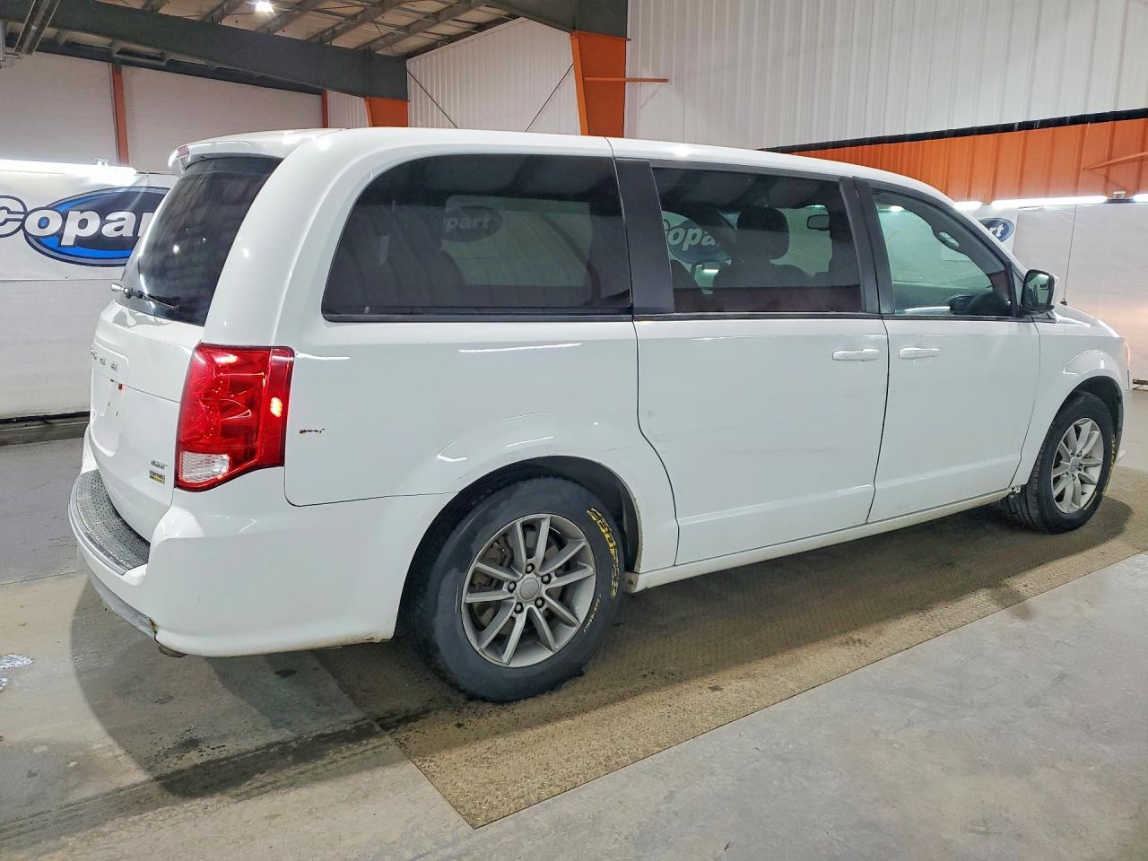 2018 Dodge Grand Caravan Gt - zdjęcie 3