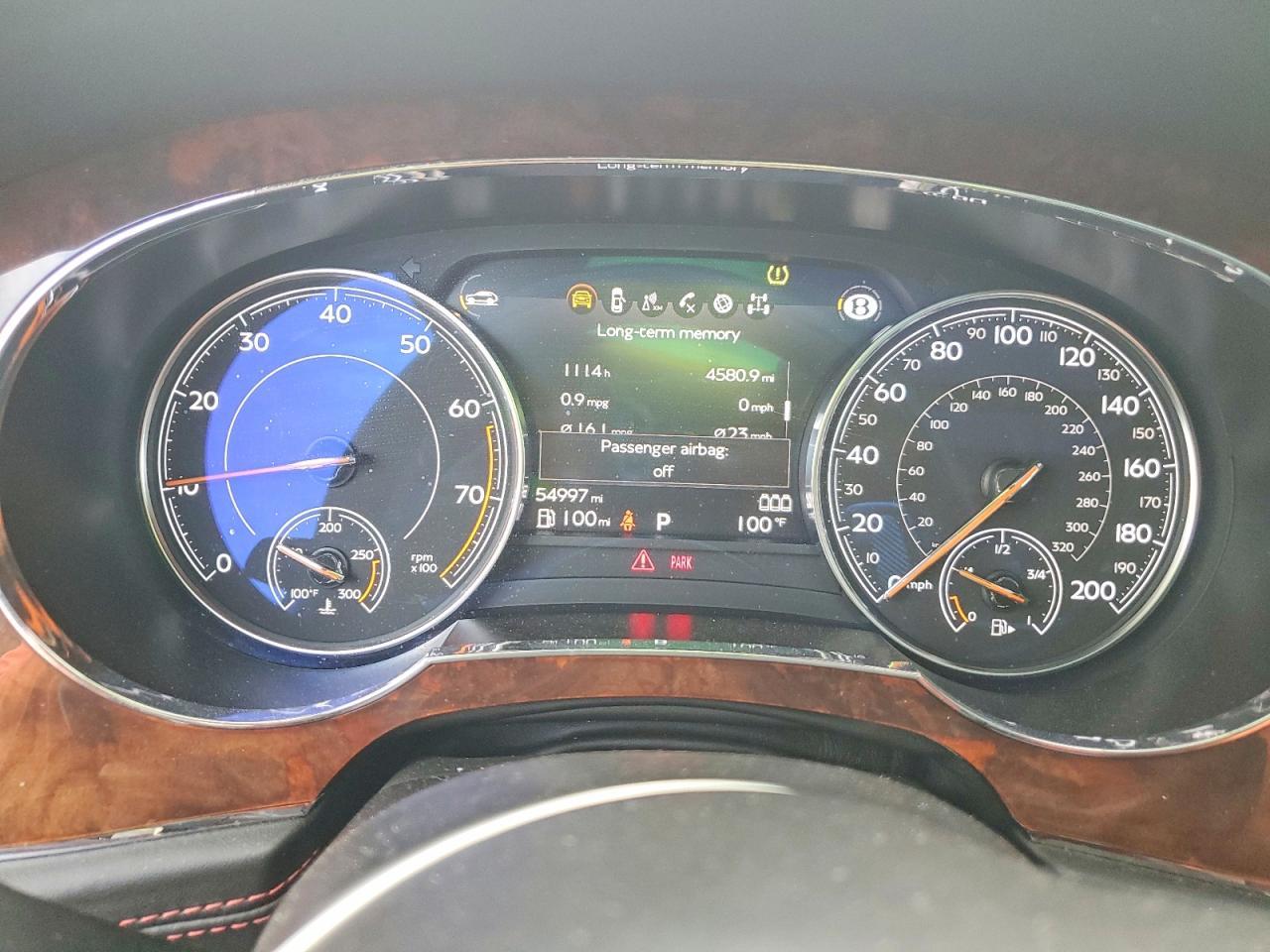 2017 Bentley Bentayga - zdjęcie 9