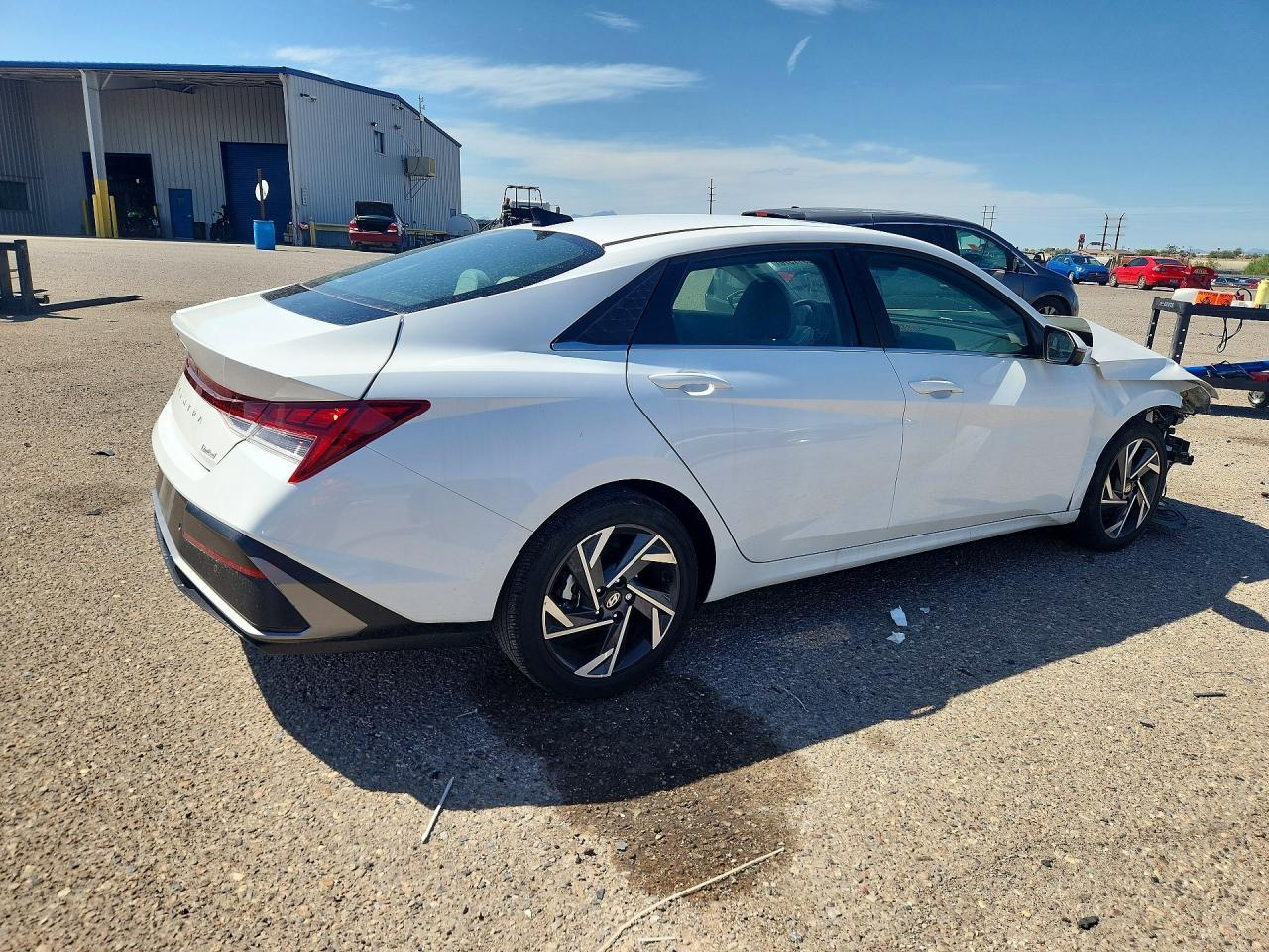 2024 Hyundai Elantra Limited - zdjęcie 3
